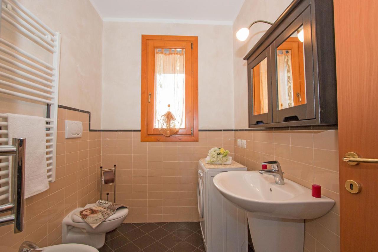 Baglio Degli Ulivi 3 Apartment By Wonderful Italy Sirmione Dış mekan fotoğraf