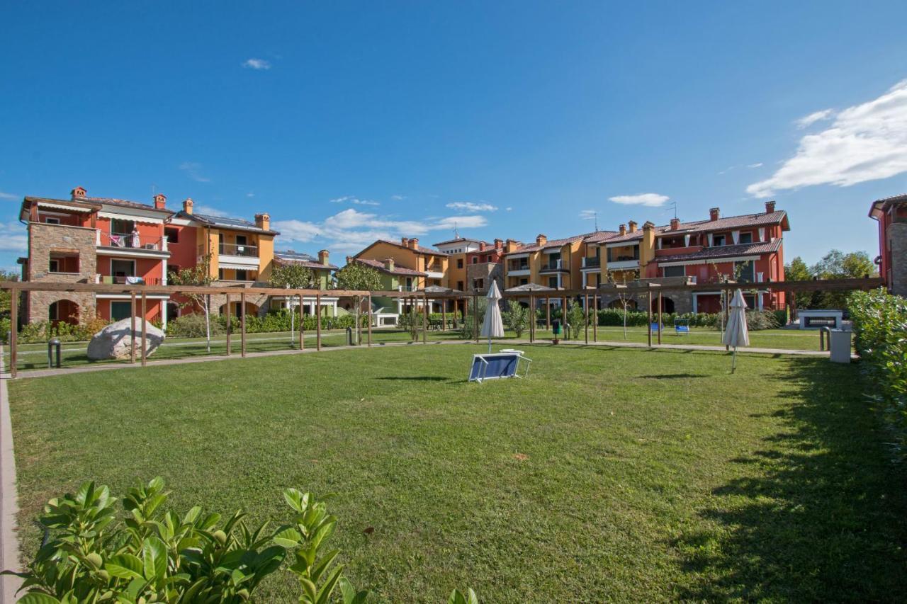 Baglio Degli Ulivi 3 Apartment By Wonderful Italy Sirmione Dış mekan fotoğraf