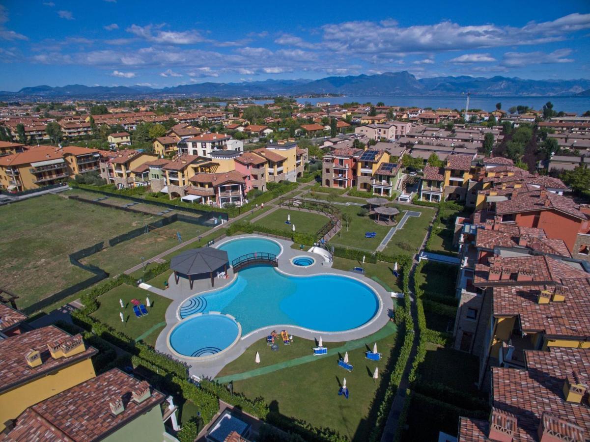 Baglio Degli Ulivi 3 Apartment By Wonderful Italy Sirmione Dış mekan fotoğraf
